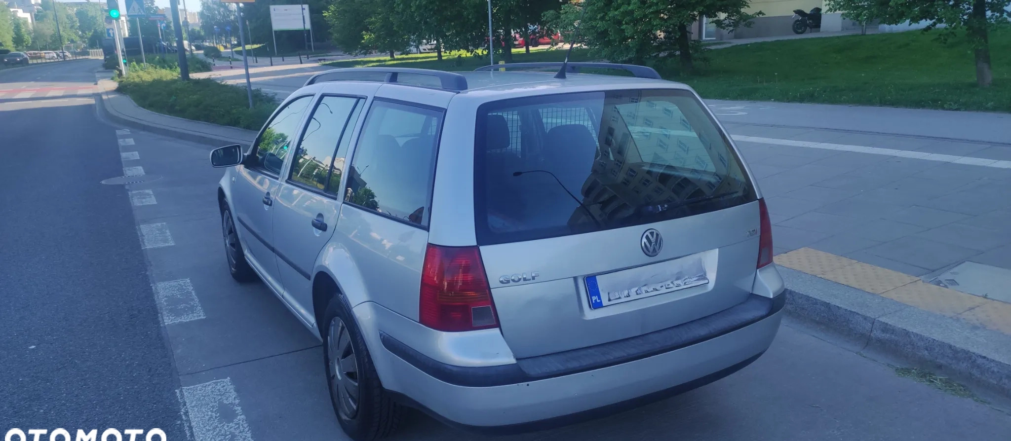 Volkswagen Golf cena 6800 przebieg: 348000, rok produkcji 2001 z Warszawa małe 172